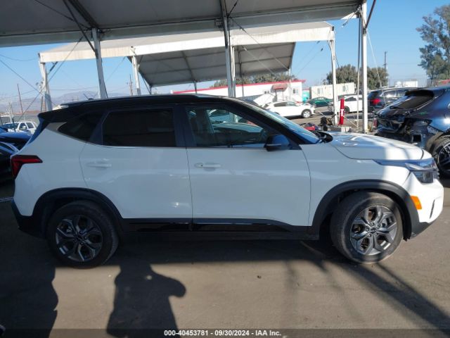 KNDEUCAA7R7486569 KIA SELTOS S