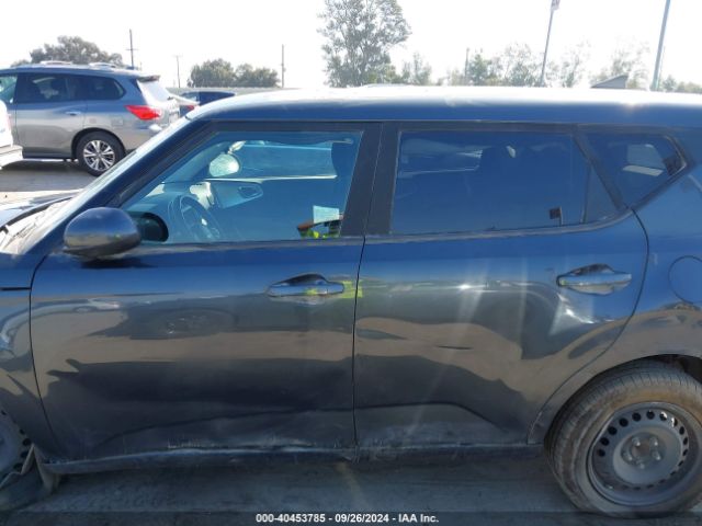 KNDJ23AUXN7811904 KIA SOUL LX