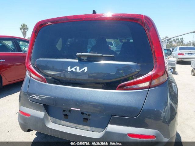 KNDJ23AUXN7811904 KIA SOUL LX