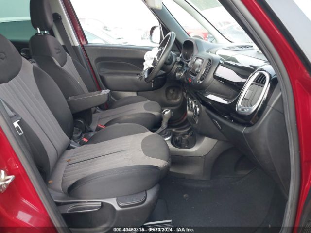 2016 FIAT 500L ZFBCFADH9GZ037946 Photo 4
