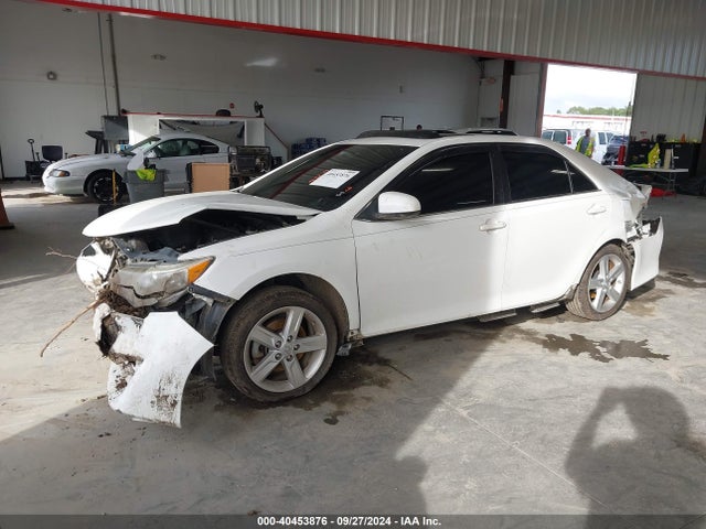 Toyota CAMRY SE 2014 4T1BF1FK4EU455449 Image 2