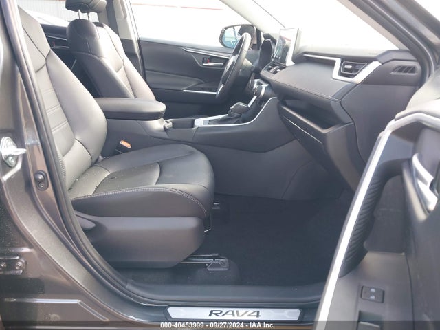 Toyota Rav4 Xle Premium 2024 2T3A1RFV0RC473447 Image 5