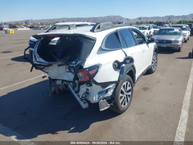 4S4BTADCXR3168617 Subaru Outback Premium
