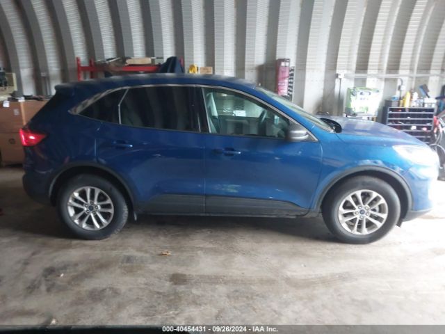 1FMCU9BZ8NUA49153 Ford Escape Se Hybrid