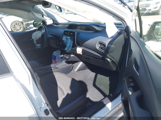 Toyota Prius Le 2020 JTDKARFU3L3110595 Image 5