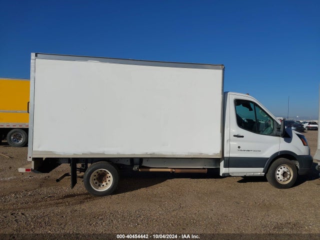 Ford Transit-350 Cab 2018 1FDBF8ZM1JKA62066 Image 13