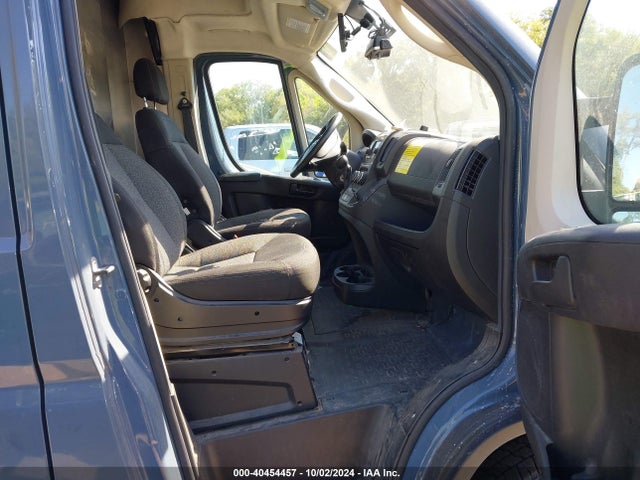 3C6URVJG5KE564695 RAM Promaster 3500 Cargo Van High Roof 159 Wb Ext