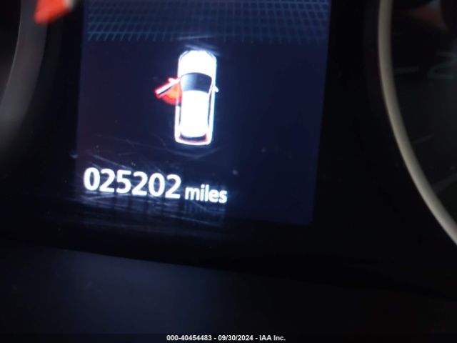 JA4AT4AAXJZ043522 Mitsubishi Eclipse Cross Le