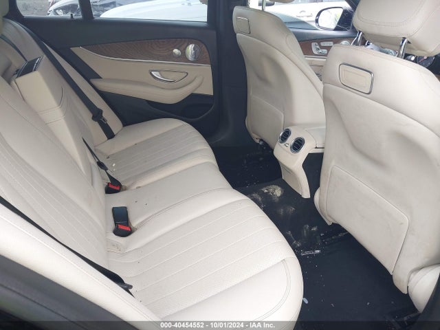 WDDZF4JB7JA406291 Mercedes-Benz E 300