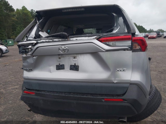 Toyota Rav4 Xle Premium 2019 JTMC1RFV1KJ016772 Image 17