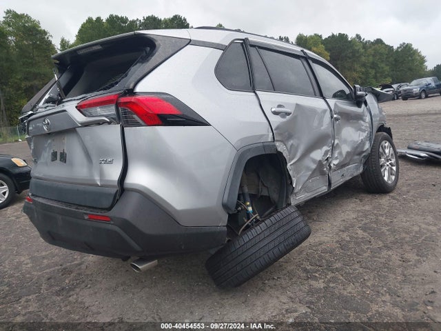 Toyota Rav4 Xle Premium 2019 JTMC1RFV1KJ016772 Image 4