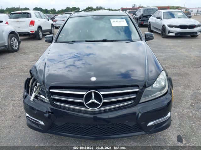 WDDGF4HB5ER313323 Mercedes-Benz C 250 Luxury/sport