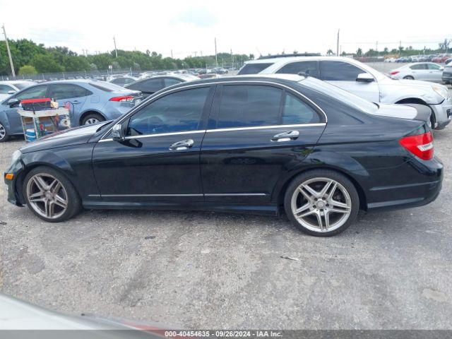 WDDGF4HB5ER313323 Mercedes-Benz C 250 Luxury/sport