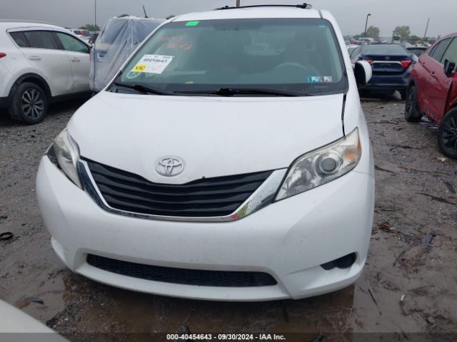 5TDKK3DC2ES505907 Toyota Sienna Le V6 8 Passenger