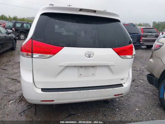 5TDKK3DC2ES505907 Toyota Sienna Le V6 8 Passenger
