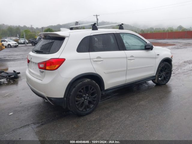 JA4AR3AU2HZ037212 Mitsubishi Outlander Sport 2.0 Es/2.0 Le