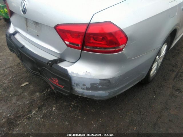 1VWAP7A39EC006576 Volkswagen Passat 2.5l S