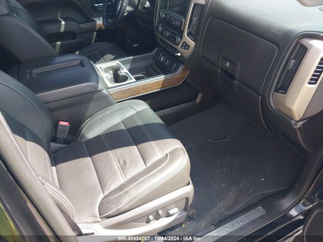 1GT12SEY8KF212377 GMC Sierra 2500hd Denali