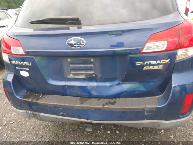Продажа на аукционе авто 2010 Subaru Outback 2.5i Premium, vin: 4S4BRBCC6A3369781, номер лота: 40454752