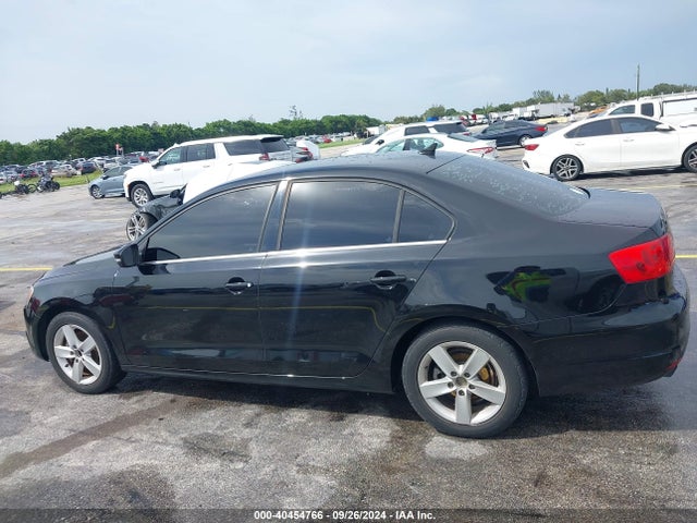 3VWLL7AJ3EM230699 Volkswagen Jetta 2.0l Tdi