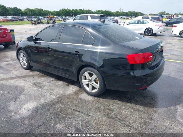 3VWLL7AJ3EM230699 Volkswagen Jetta 2.0l Tdi