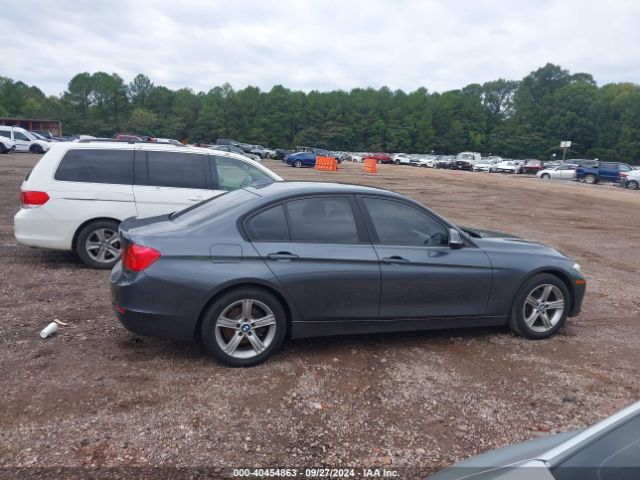 WBA3B1C5XEK133958 BMW 320i