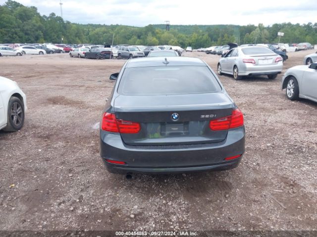 WBA3B1C5XEK133958 BMW 320i
