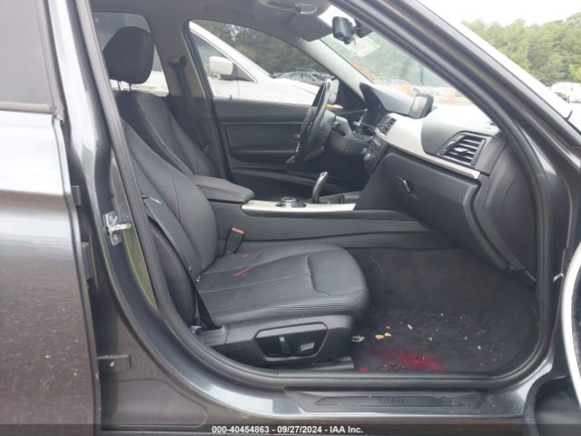 WBA3B1C5XEK133958 BMW 320i