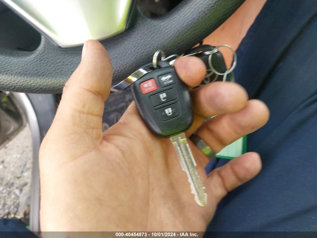 Toyota COROLLA LE 2015 2T1BURHE3FC435577 Image 11