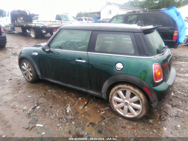 2008 MINI COOPER S WMWMF73548TV37008 Photo 2