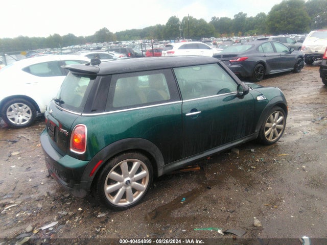 2008 MINI COOPER S WMWMF73548TV37008 Photo 3