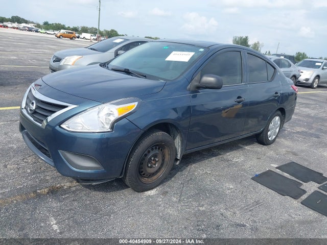 Nissan Versa 1.6 S 2015 3N1CN7AP3FL944490 Image 2