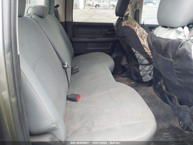 3C6UR5CLXJG223726 RAM 2500 Tradesman  4x4 6'4 Box