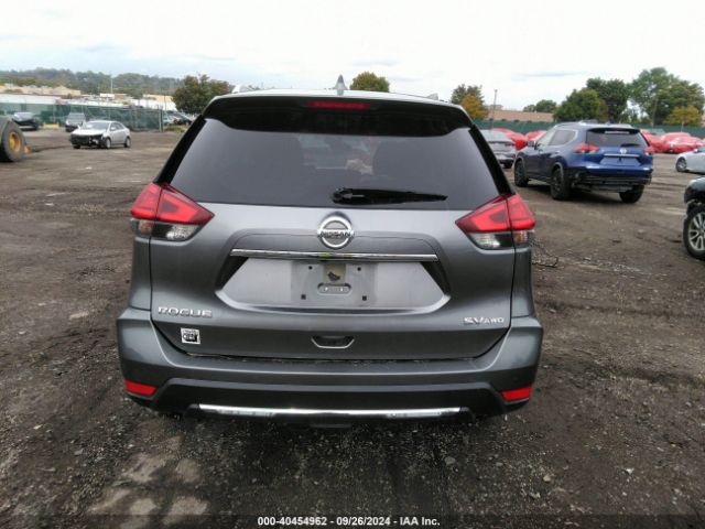 JN8AT2MV5HW009688 Nissan ROGUE SV