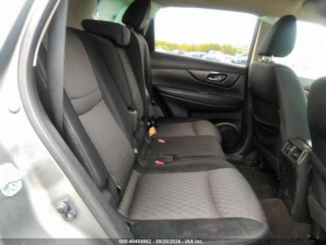 JN8AT2MV5HW009688 Nissan ROGUE SV