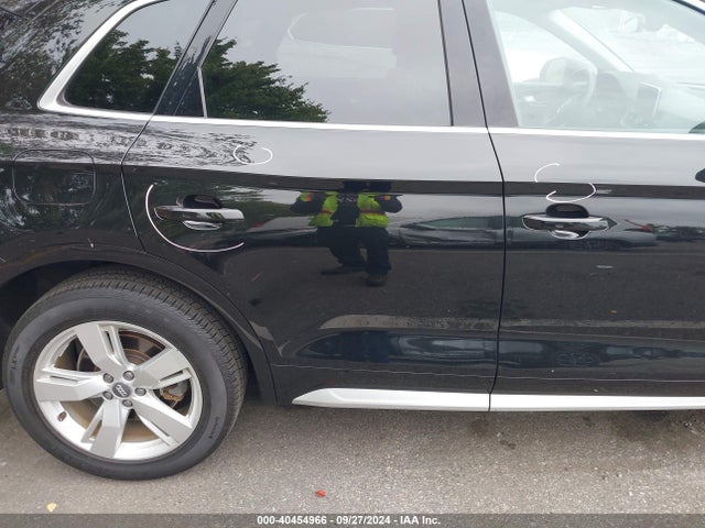 WA1BNAFY3K2135620 Audi Q5 45 Premium