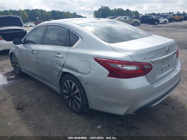 Nissan Altima 2.5 Sl 2018 1N4AL3AP2JC122518 Image 3