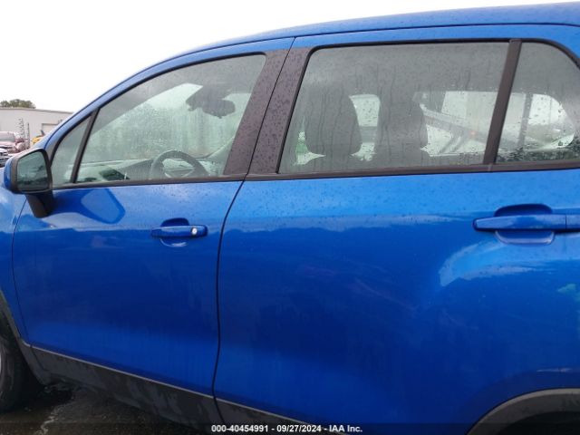 KL7CJPSB5FB185206 Chevrolet Trax 1ls