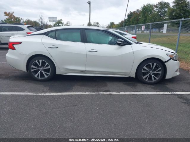1N4AA6AP2GC405551 Nissan Maxima 3.5 Platinum