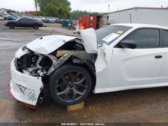 2C3CDXHG8KH608492 Dodge Charger Gt Rwd