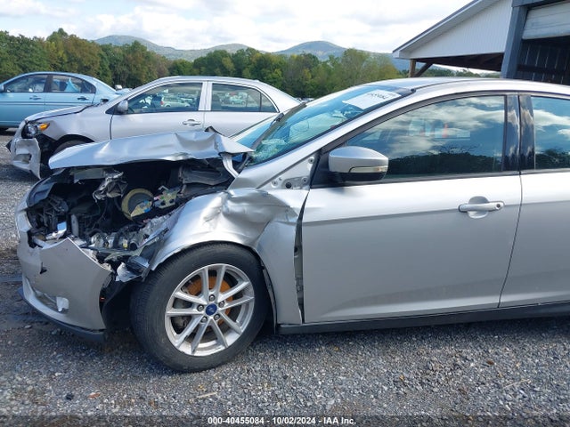 Ford FOCUS SE 2015 1FADP3K26FL233715 Image 13
