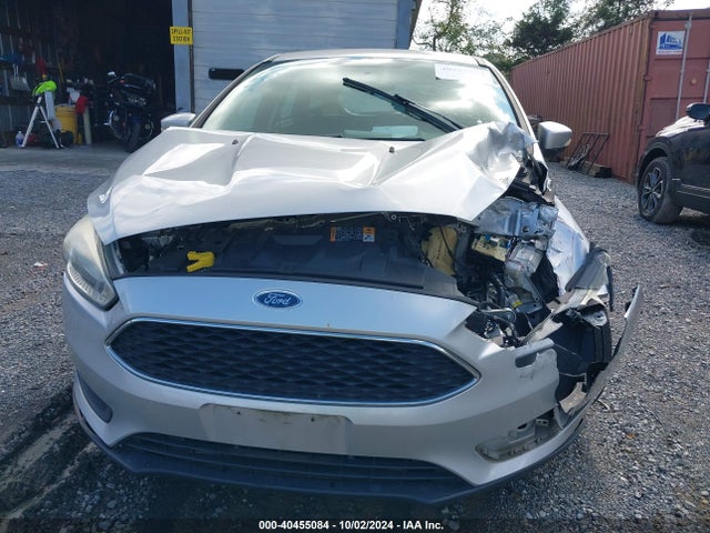 Ford FOCUS SE 2015 1FADP3K26FL233715 Image 15