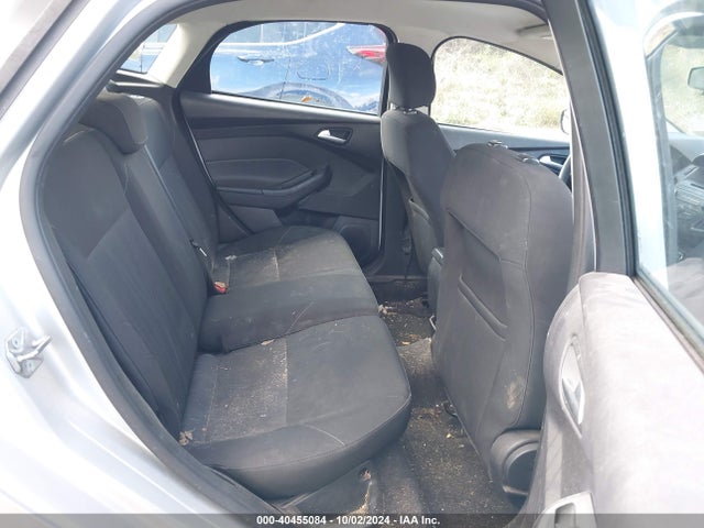 Ford FOCUS SE 2015 1FADP3K26FL233715 Image 8
