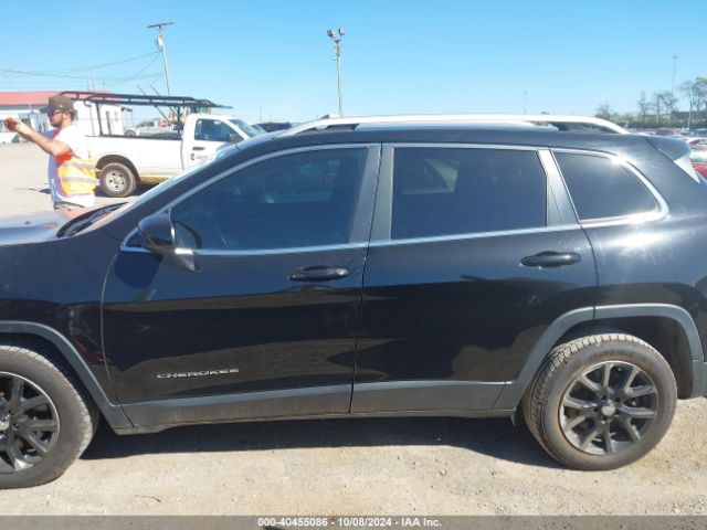1C4PJLCS4HW549638 Jeep Cherokee Latitude Fwd