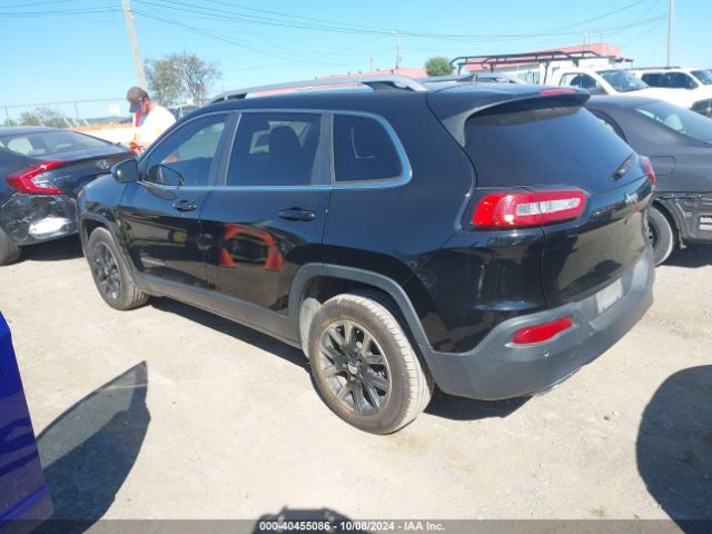 1C4PJLCS4HW549638 Jeep Cherokee Latitude Fwd