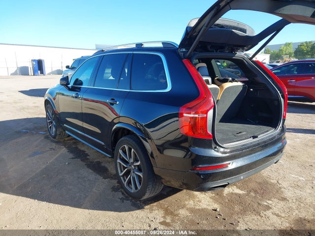 YV4A22PK9H1132422 Volvo Xc90 Momentum