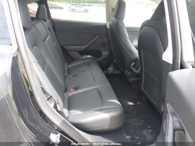 2023 TESLA MODEL Y 7SAYGDEE8PA075843 Photo 7