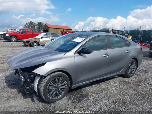 3KPF54AD9PE647082 KIA Forte Gt-line