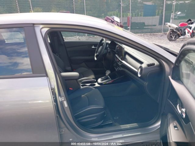 3KPF54AD9PE647082 KIA Forte Gt-line
