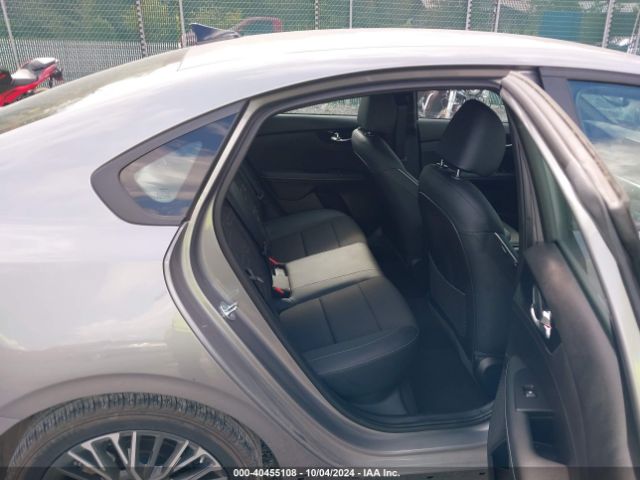 3KPF54AD9PE647082 KIA Forte Gt-line